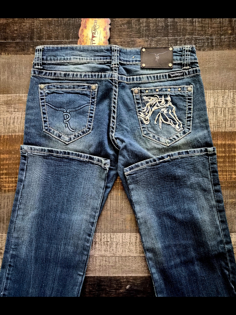 ~SUPER CUTE~ Trinity Ranch Studded, Bootcut Ladies Jeans Sz 9 (31" x 35") BNWT - Picture 5 of 5